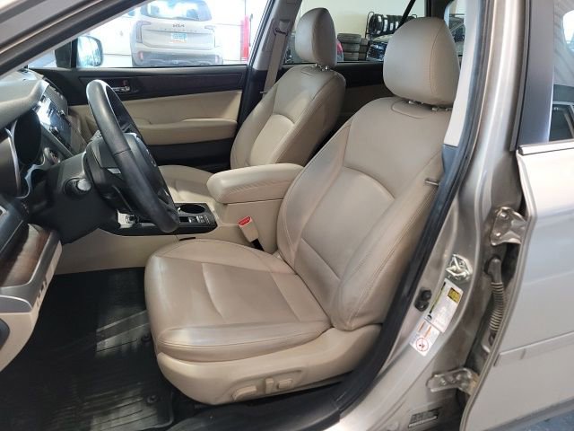 Used 2018 Subaru Outback 3.6R Limited image 12