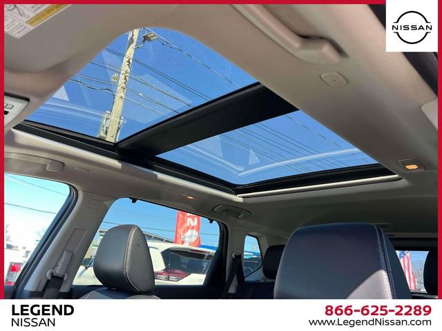 Certified 2023 Nissan Rogue SL w/ SL Premium Package AWD/4WD image 19