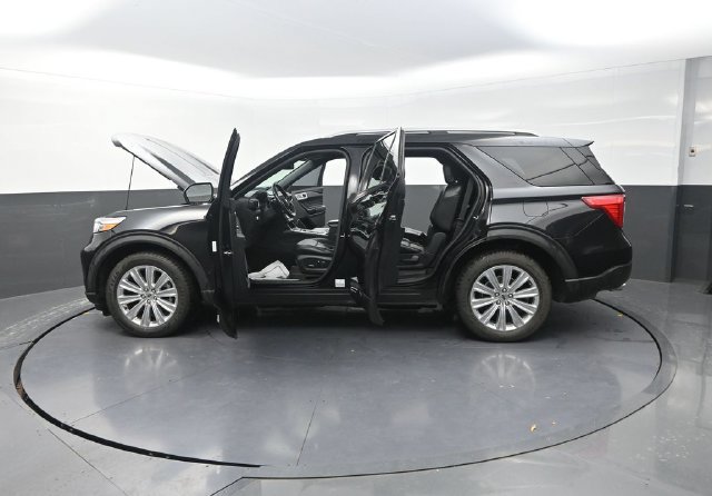 Used 2020 Ford Explorer Limited AWD/4WD image 42