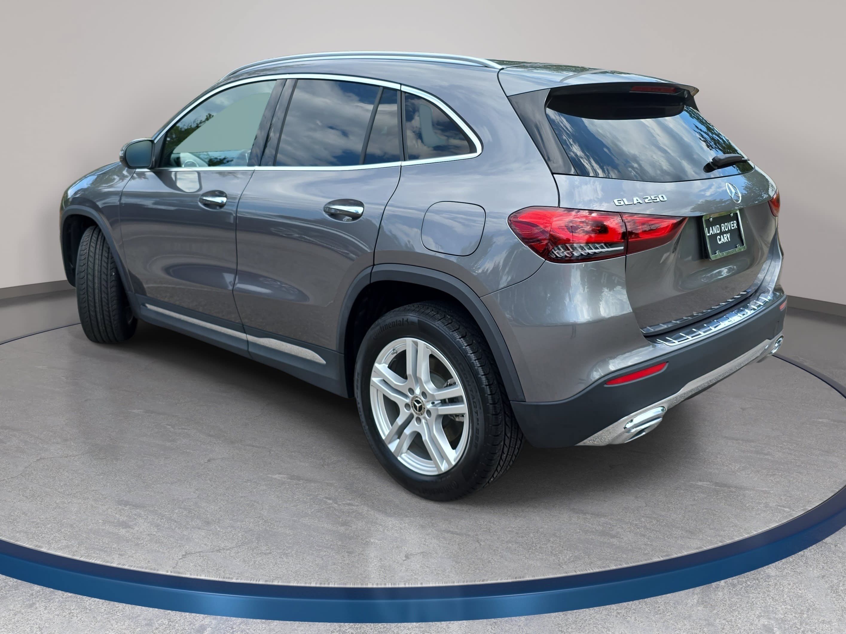 Used 2023 Mercedes-Benz GLA 250 image 7