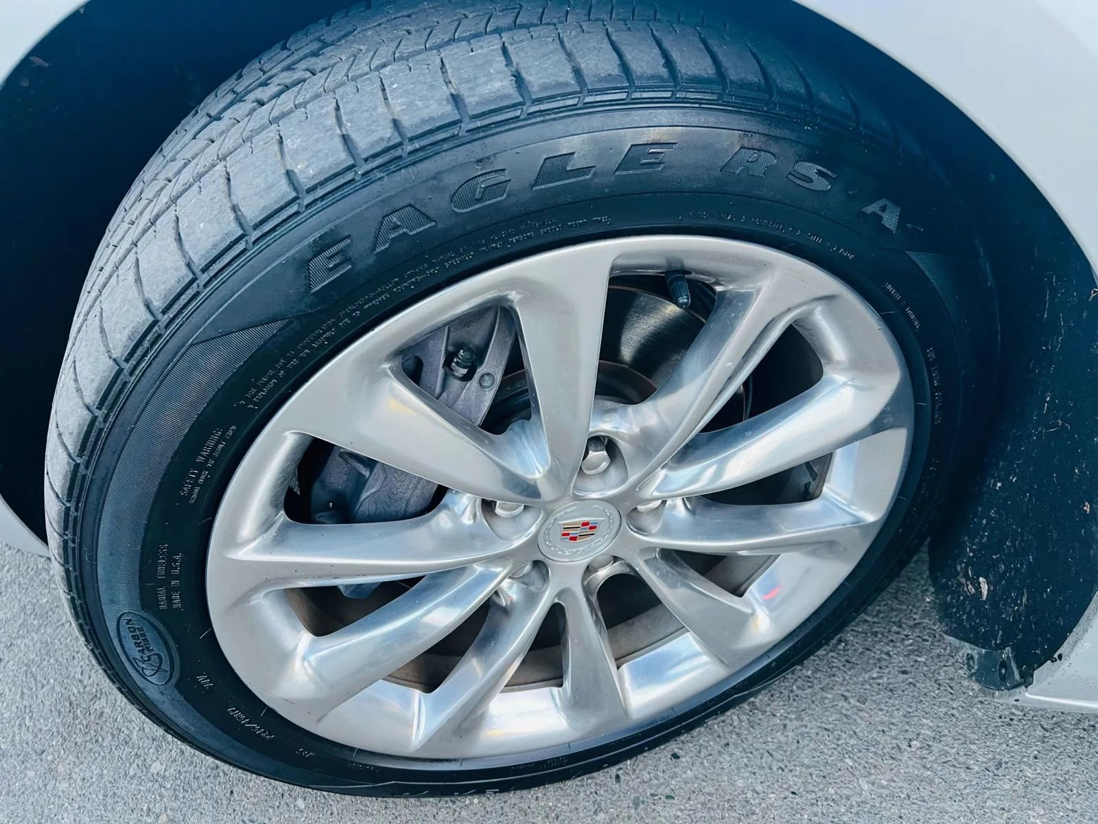 Used 2014 Cadillac XTS Luxury image 26