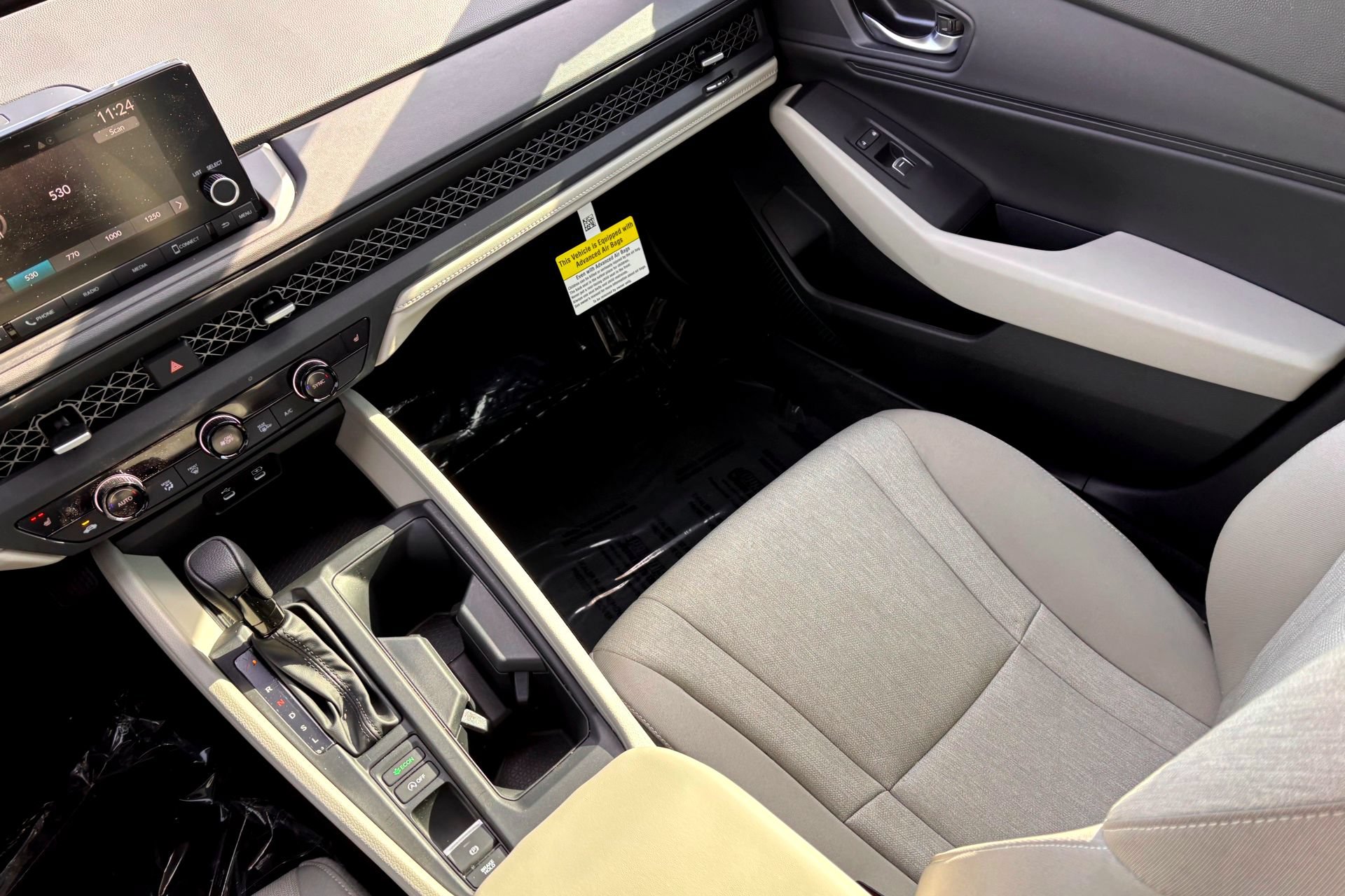 Used 2025 Honda Accord SE image 29