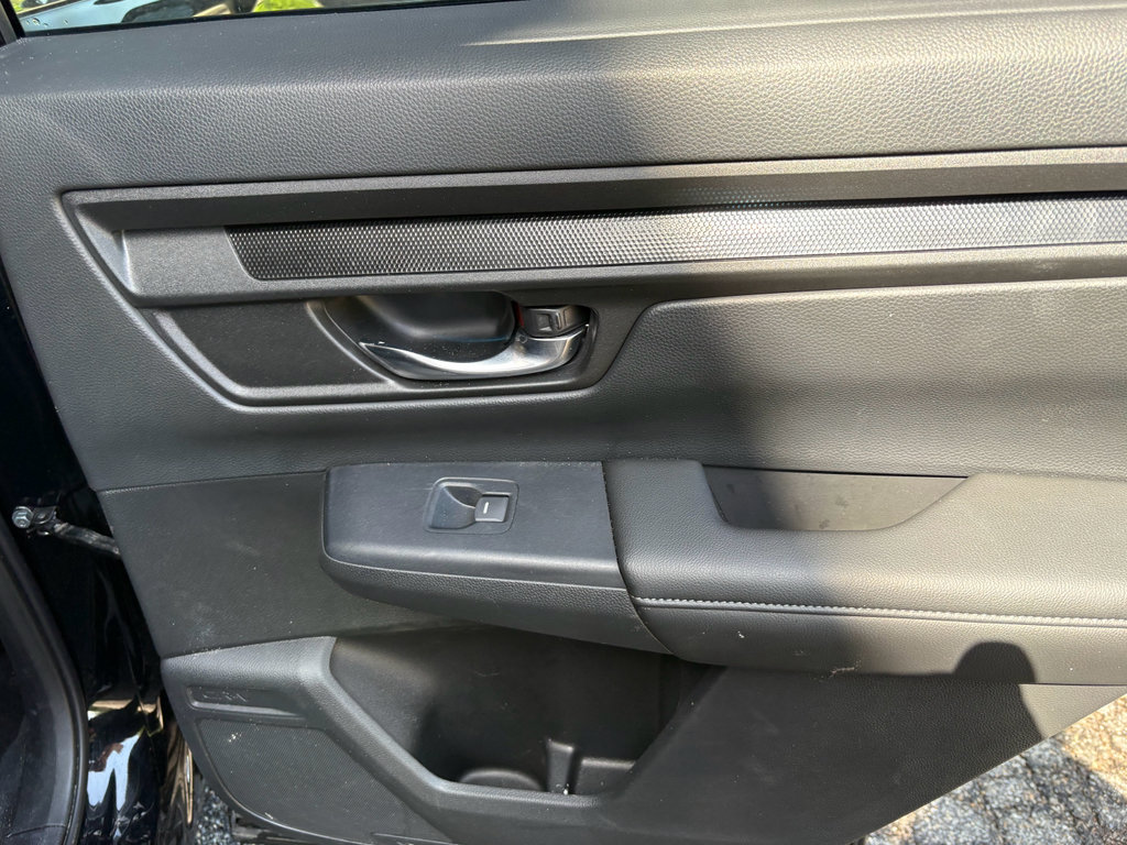 Used 2025 Honda CR-V LX image 24