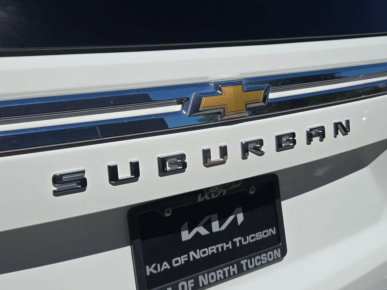 Used 2024 Chevrolet Suburban Premier RWD image 7