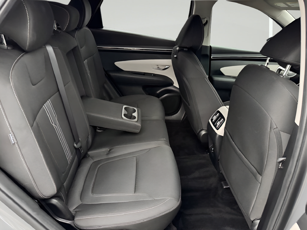 Used 2024 Hyundai Tucson SEL FWD image 31
