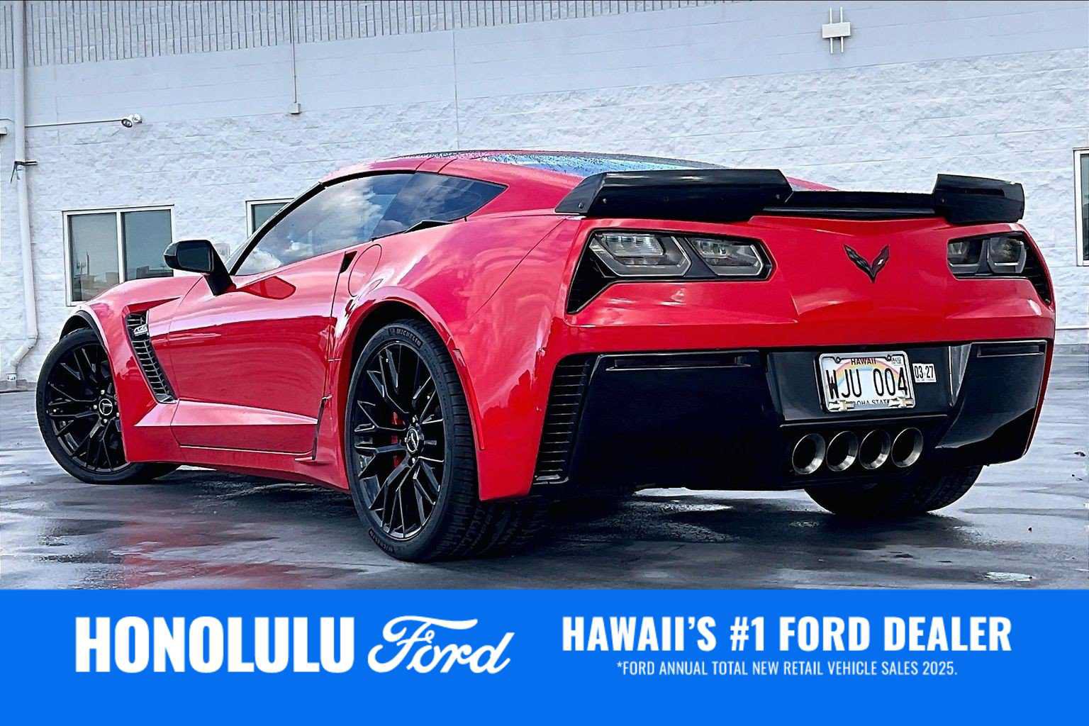 Used 2015 Chevrolet Corvette Z06 w/ 3LZ Preferred Equipment Group RWD image 4