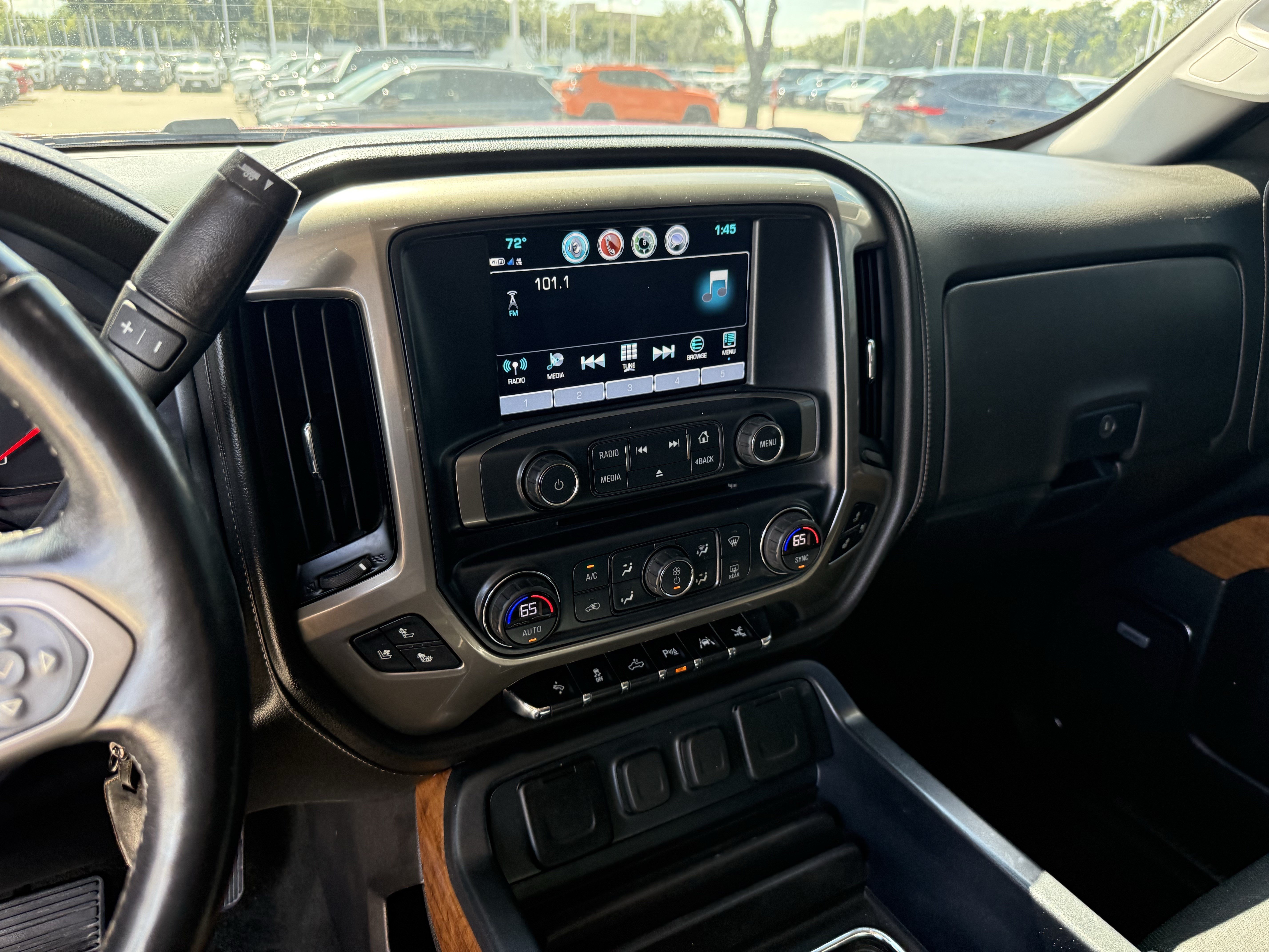 Used 2018 Chevrolet Silverado 1500 High Country AWD/4WD image 19