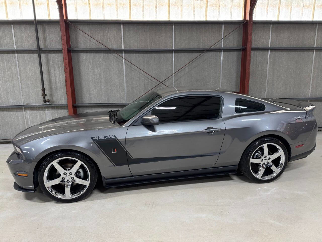 Used 2010 Ford Mustang GT Premium image 1