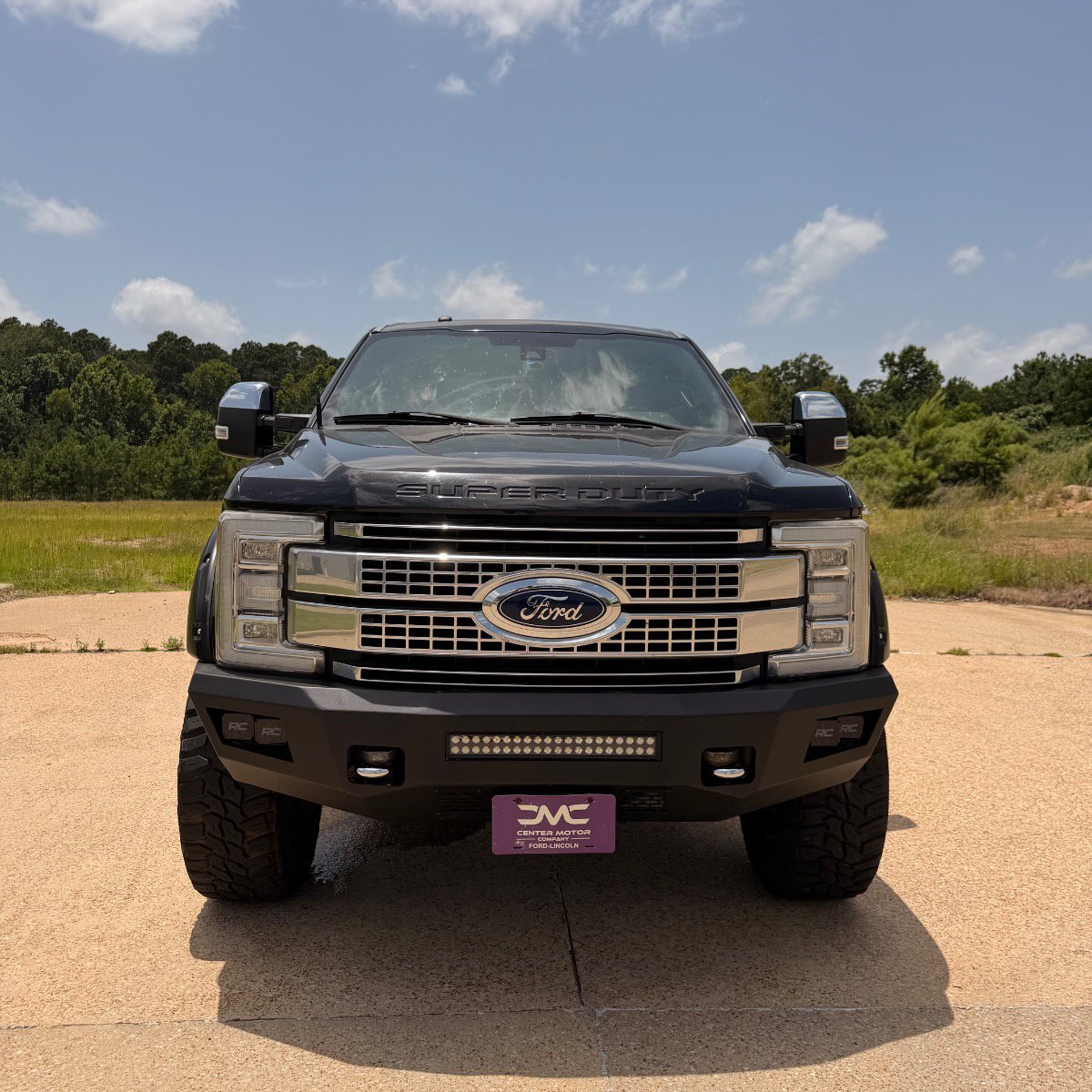Used 2017 Ford F250 Platinum w/ FX4 Off-Road Package AWD/4WD image 2