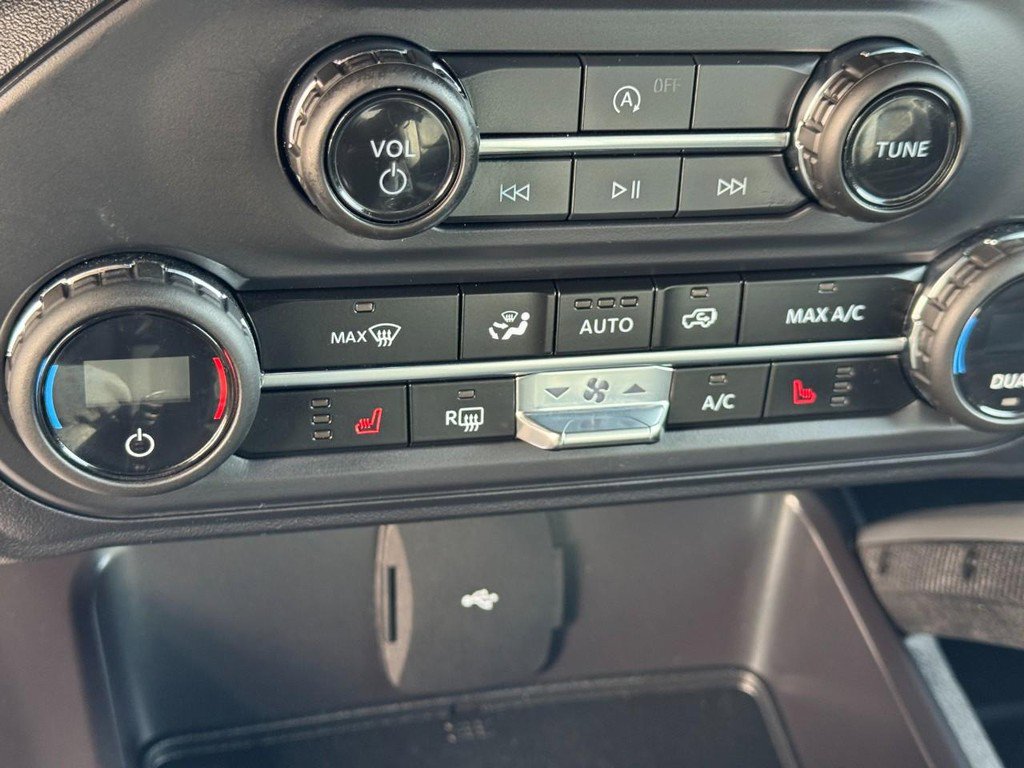 Used 2024 Ford Bronco Big Bend image 27