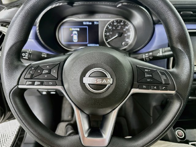 Used 2024 Nissan Versa SV FWD image 18