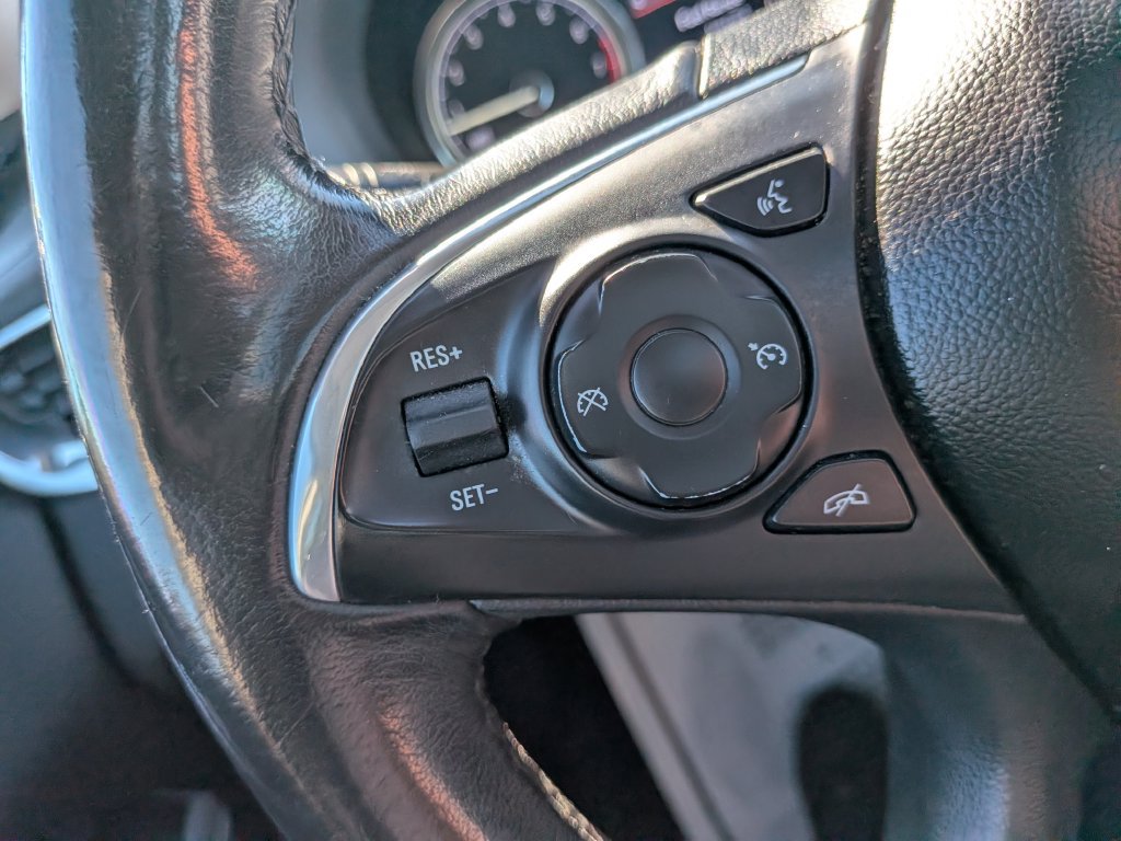 Used 2020 Buick Enclave Essence FWD image 28