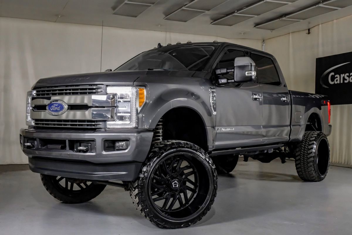 Used 2019 Ford F350 Lariat w/ Lariat Ultimate Package AWD/4WD image 3