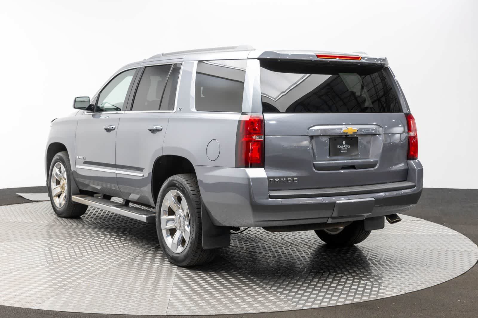 Used 2018 Chevrolet Tahoe LT w/ LT Signature Package AWD/4WD image 4