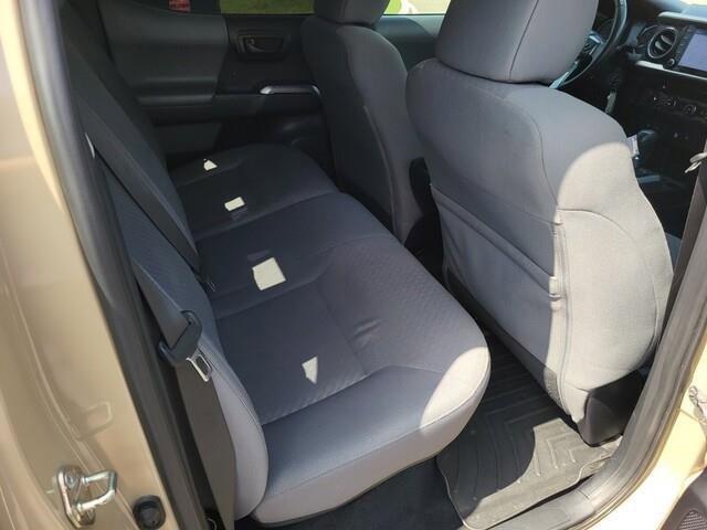 Used 2020 Toyota Tacoma SR5 image 16