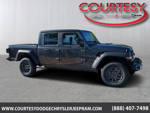 New 2025 Jeep Gladiator Sport AWD/4WD image 1