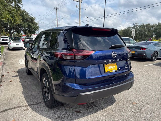 Used 2025 Nissan Rogue SV AWD/4WD image 5