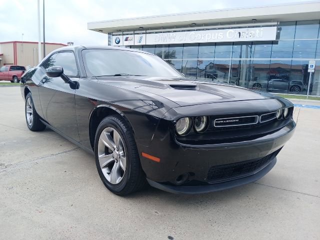 Used 2016 Dodge Challenger SXT
