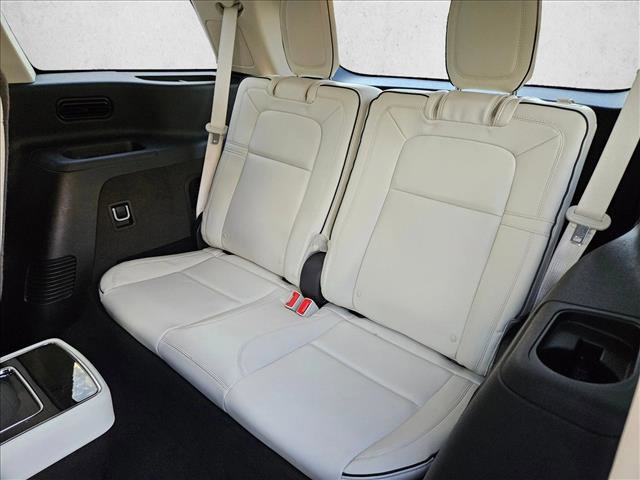 Used 2021 Lincoln Aviator Black Label Grand Touring w/ Class IV Trailer Tow Package image 20