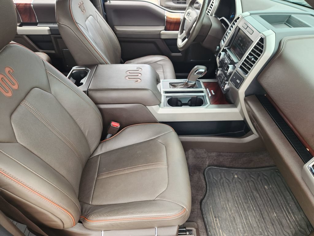 Used 2015 Ford F150 King Ranch w/ Equipment Group 601A Luxury AWD/4WD image 11