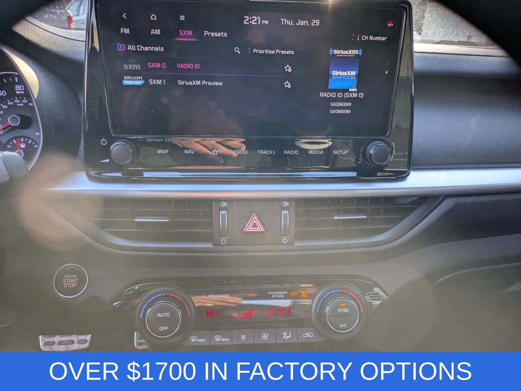 Used 2023 Kia Forte GT-Line w/ GT-Line Premium Package image 16