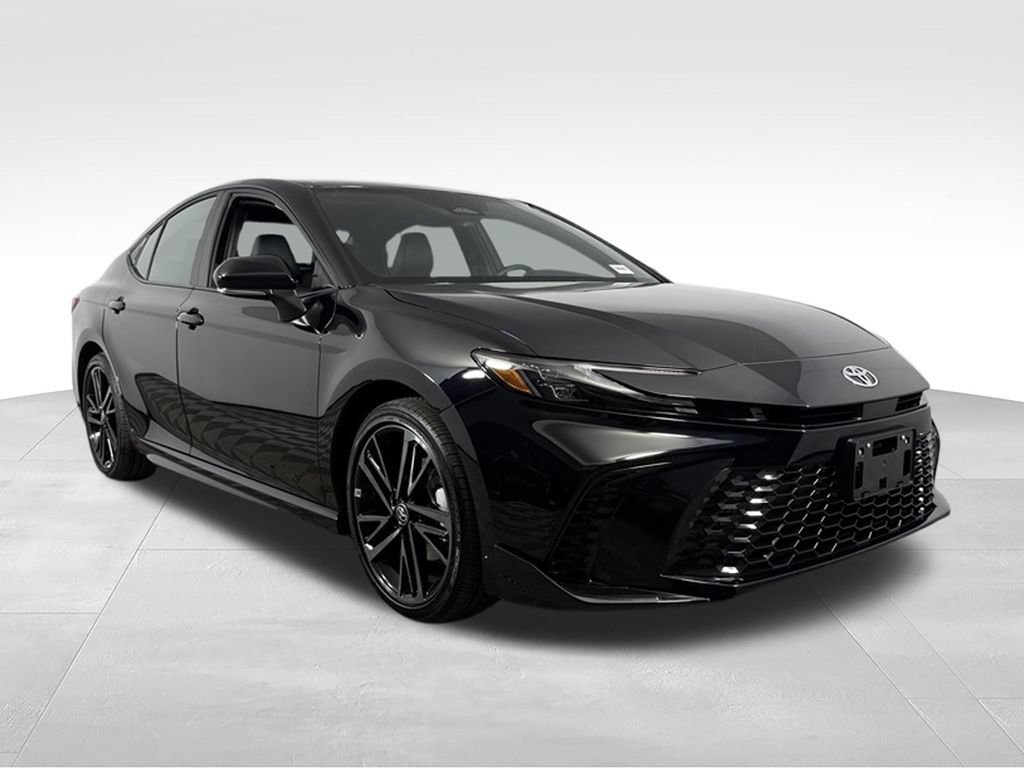 Used 2026 Toyota Camry XSE FWD image 3