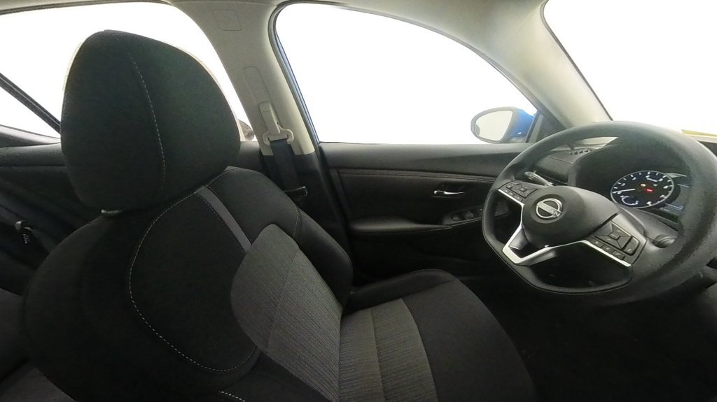 Used 2024 Nissan Sentra SV FWD image 25