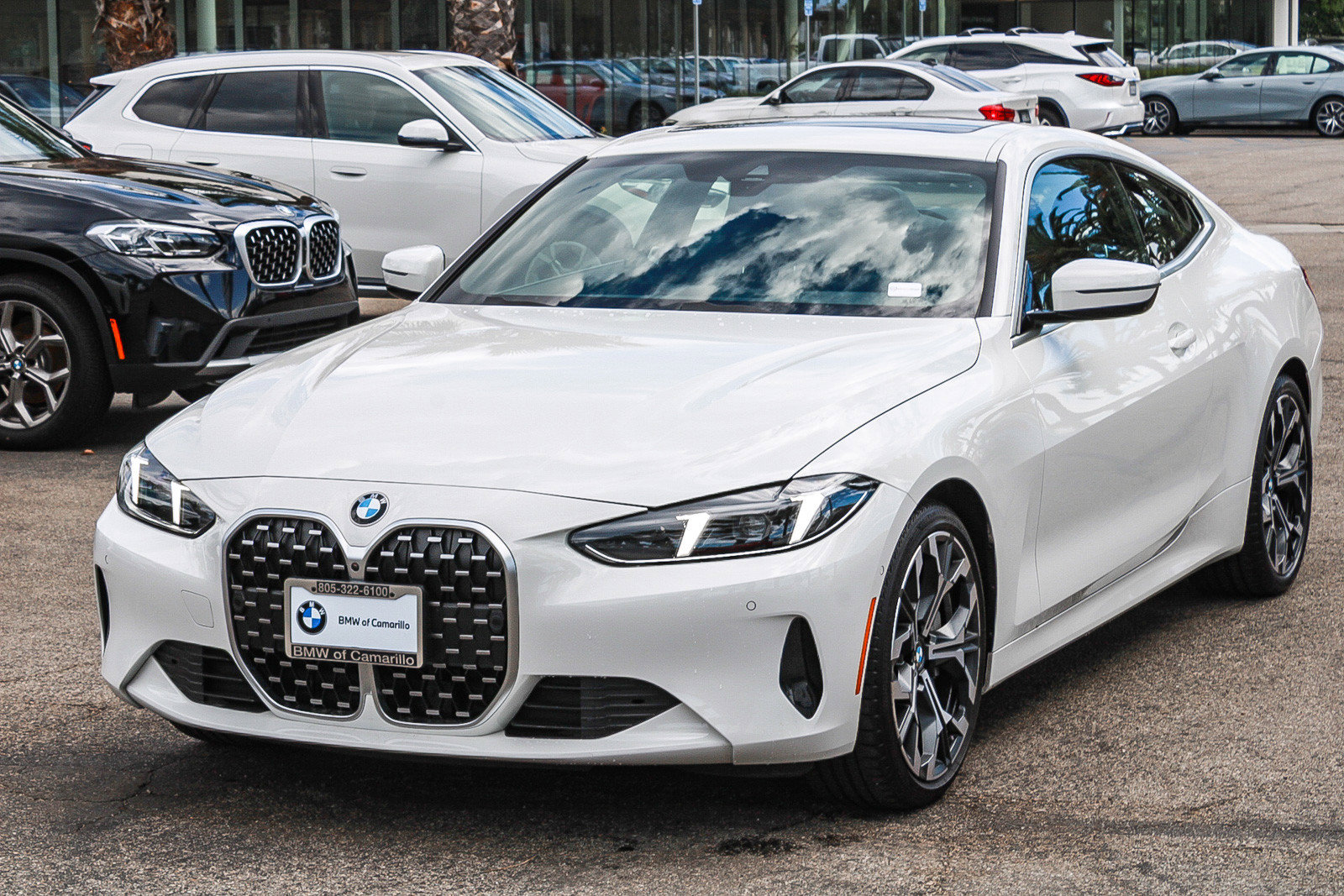 Used 2026 BMW 430i Coupe w/ Parking Assistance Package RWD image 3
