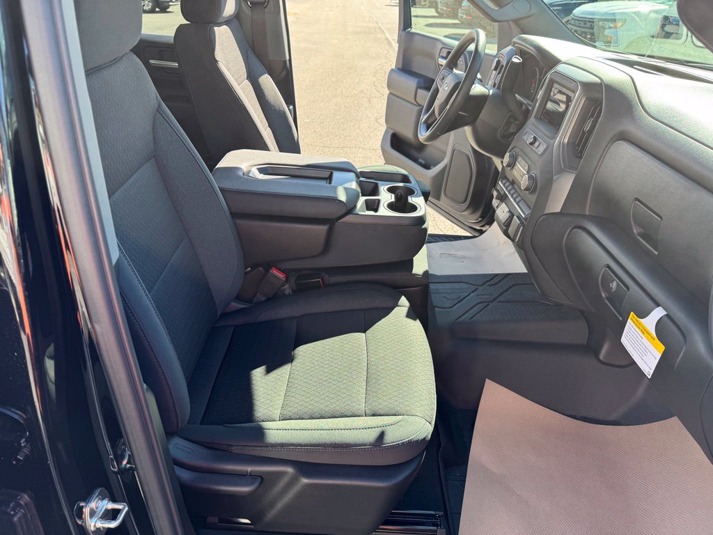 New 2026 Chevrolet Silverado 1500 Custom w/ Turbomax Blackout Package AWD/4WD image 19