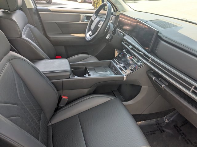 Used 2025 Hyundai Santa Fe SEL image 25