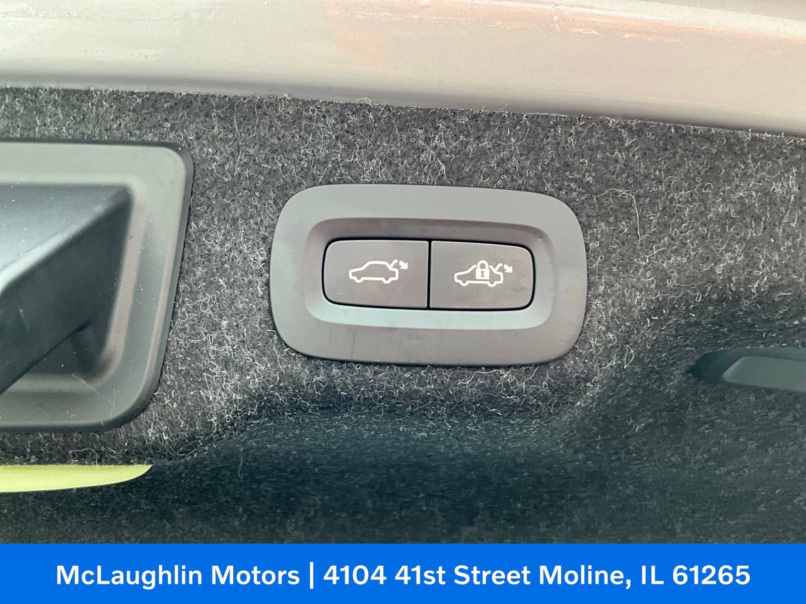 Certified 2024 Volvo S90 B6 Ultimate w/ Protection Package Premier image 28