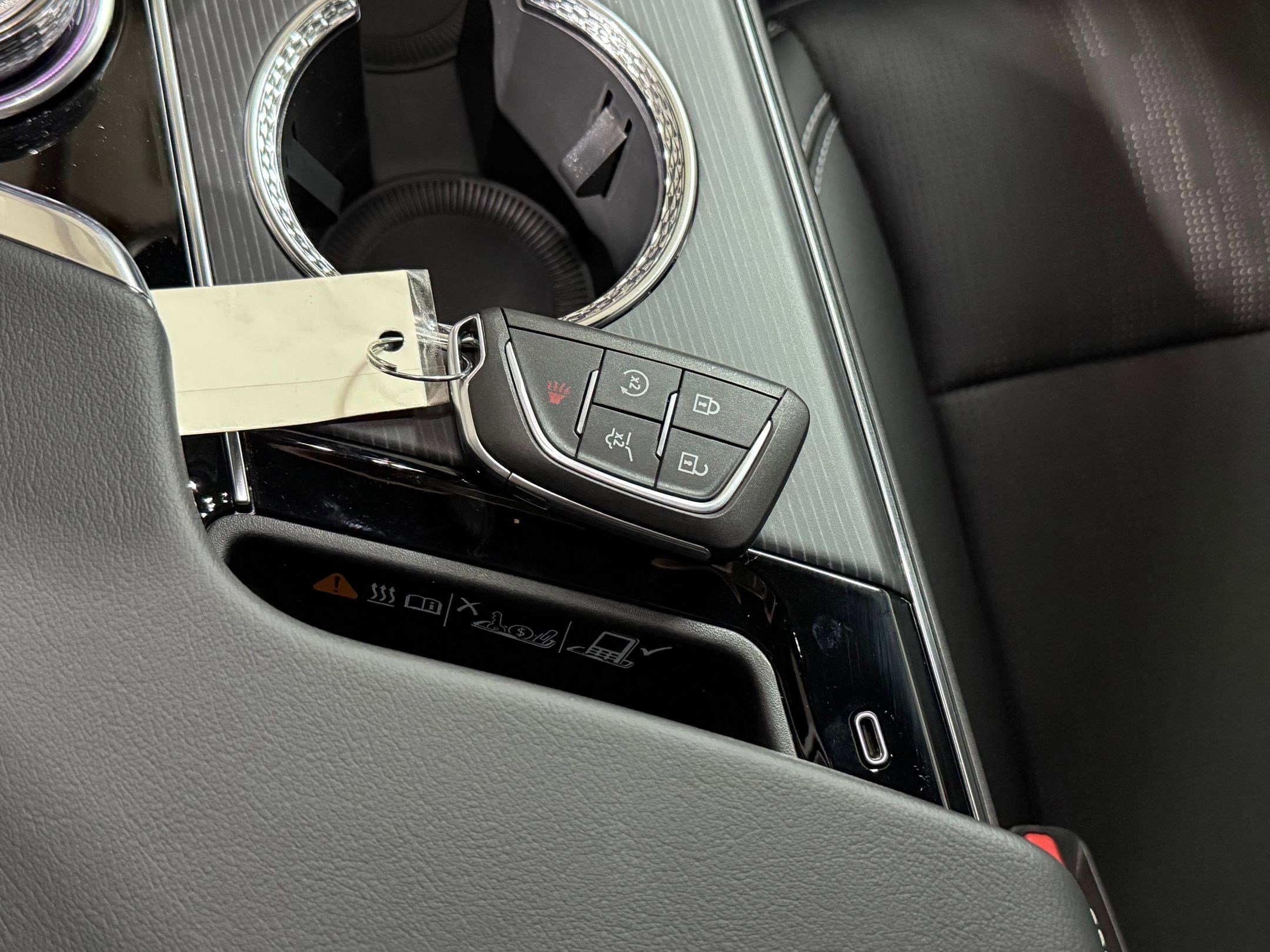 New 2026 Cadillac Lyriq Sport AWD/4WD image 37