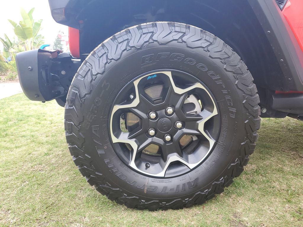 Used 2022 Jeep Wrangler Unlimited Rubicon 4xe w/ Steel Bumper Group image 6