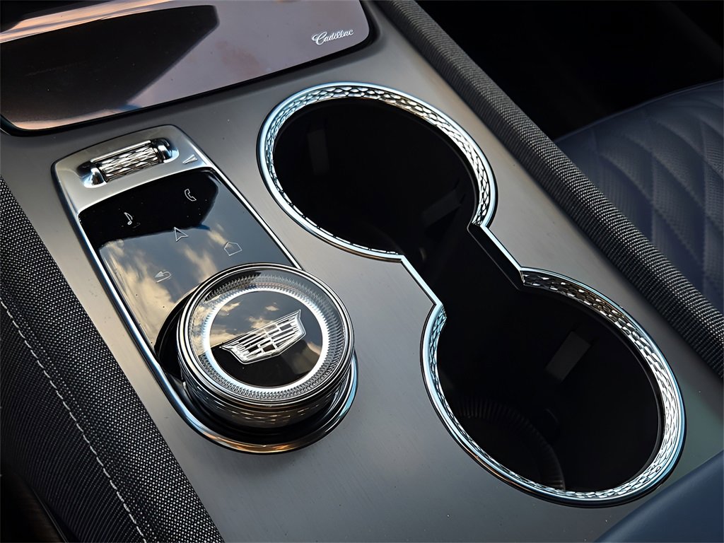 New 2026 Cadillac Vistiq Premium Luxury w/ LPO, Floor Liner Package image 26