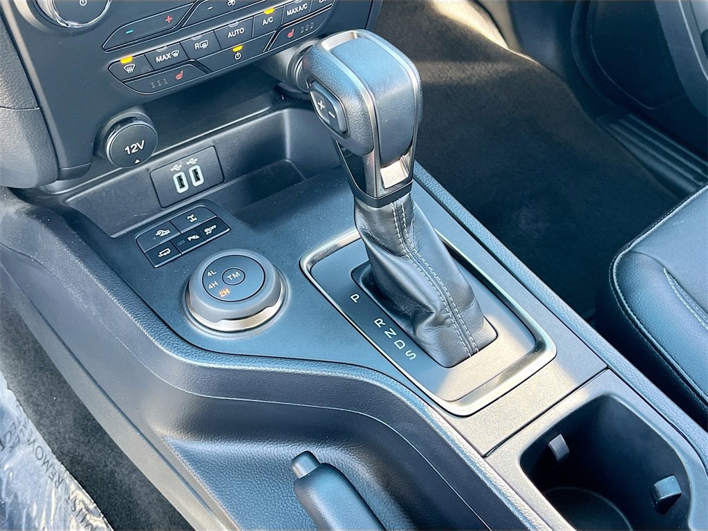 Used 2023 Ford Ranger Lariat w/ FX4 Off-Road Package image 17