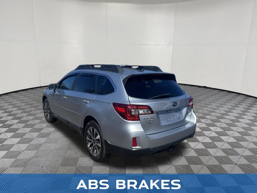 Used 2016 Subaru Outback 2.5i Limited AWD/4WD image 7