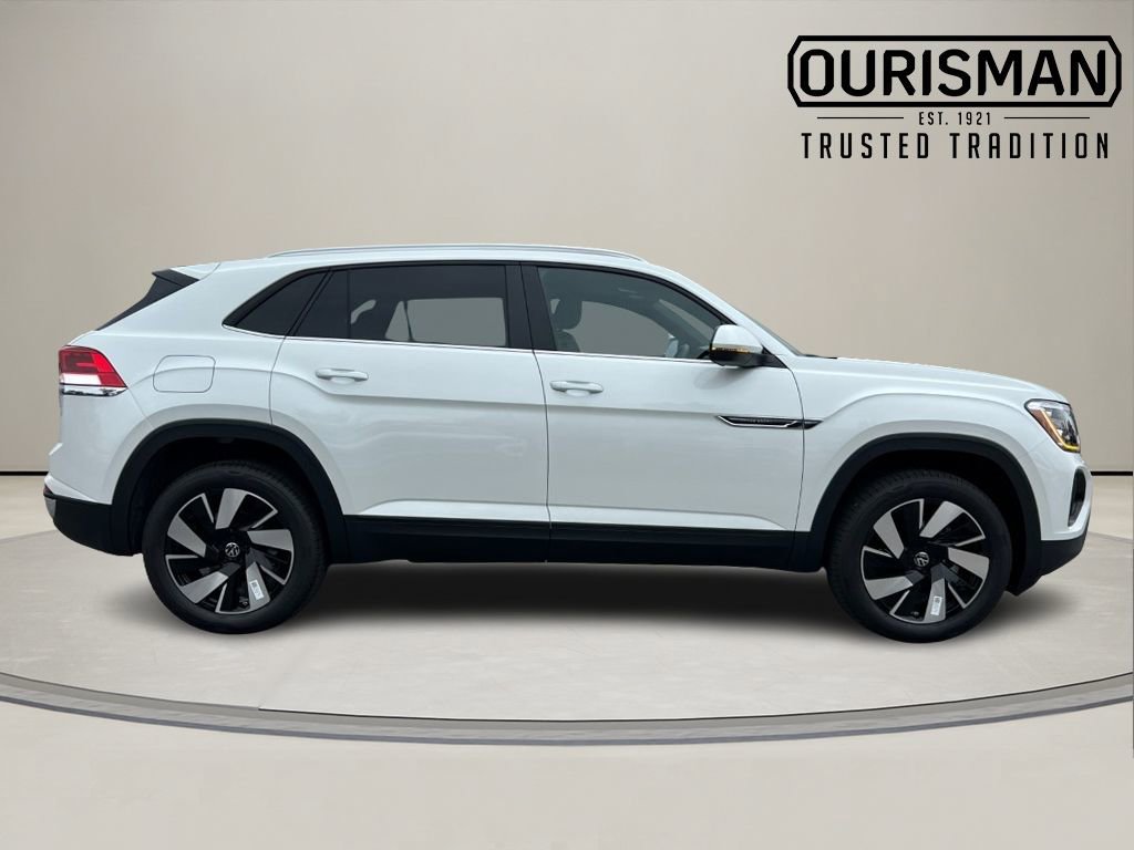 New 2026 Volkswagen Atlas Cross Sport SE image 3