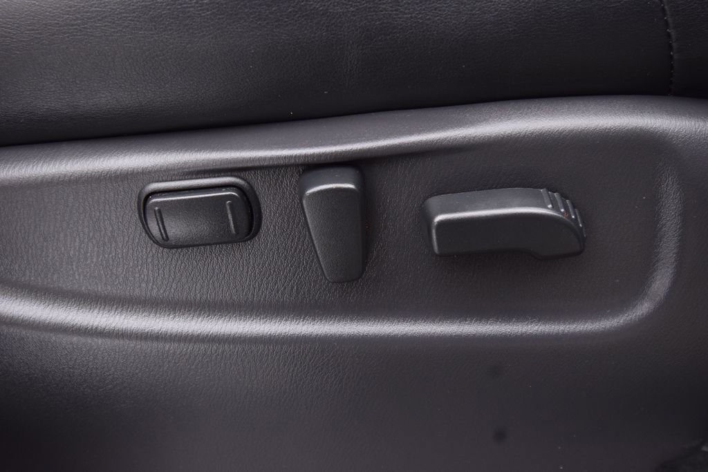 Used 2019 Nissan Armada SL w/ Premium Package image 27