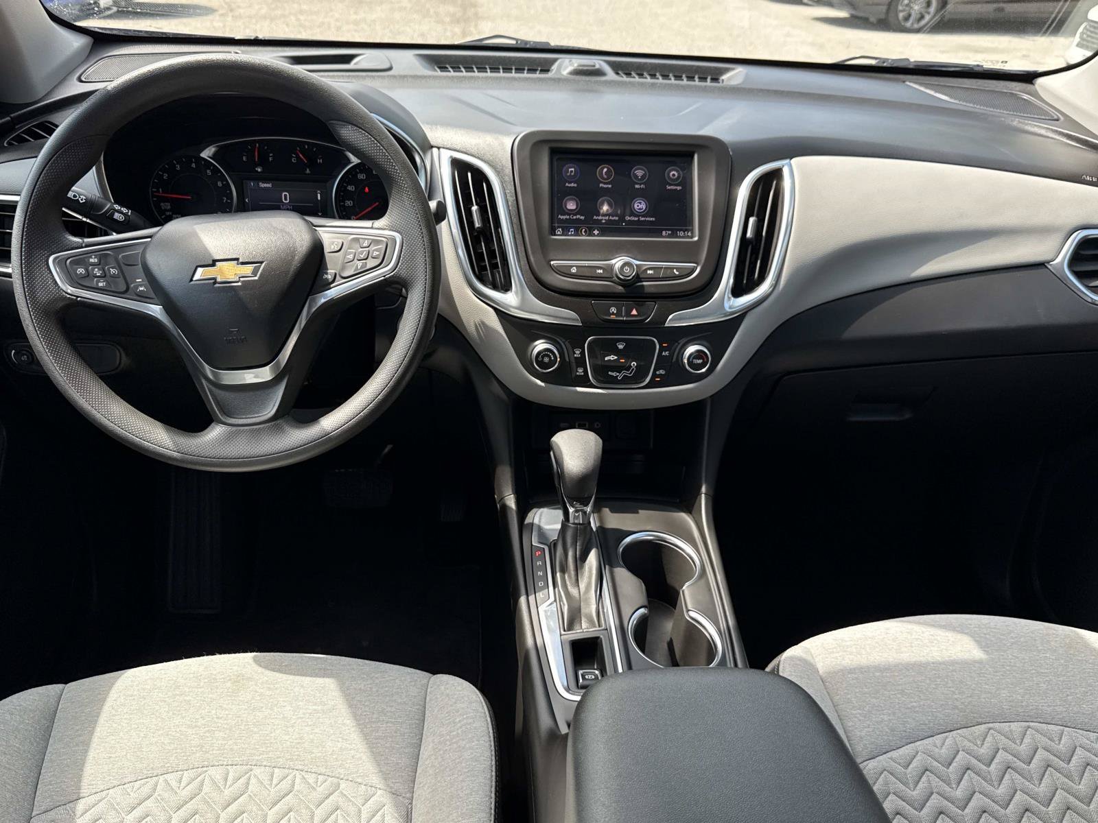 Used 2022 Chevrolet Equinox LS w/ LS Convenience Package FWD image 2