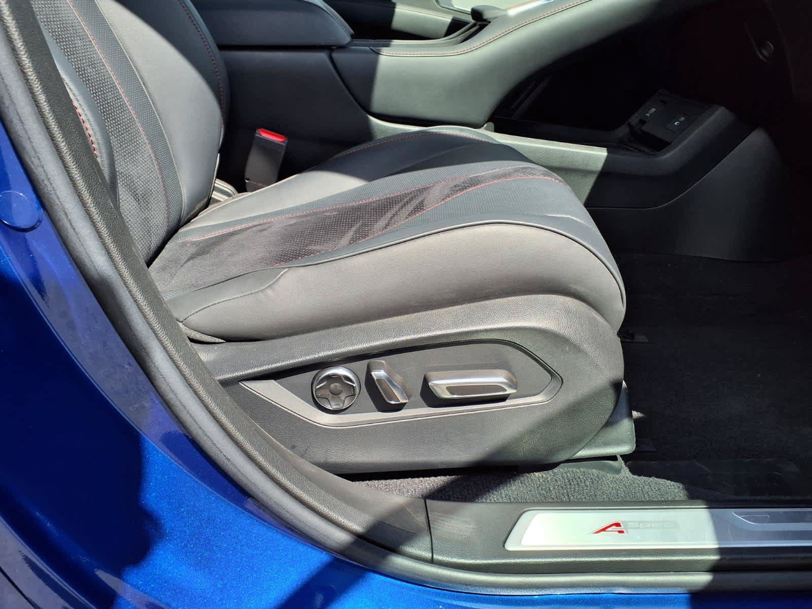Used 2023 Acura RDX A-Spec AWD/4WD image 33