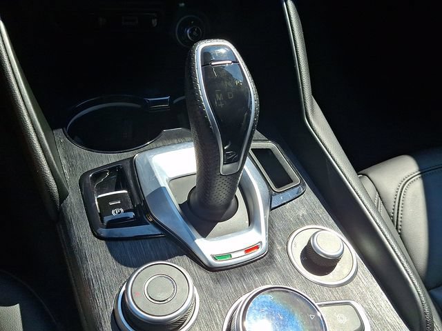 Used 2022 Alfa Romeo Giulia Sprint AWD/4WD image 14