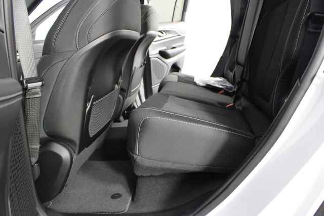 New 2026 Jeep Grand Cherokee Laredo X image 17