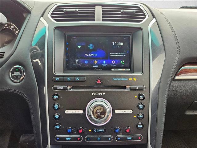 Used 2016 Ford Explorer Platinum AWD/4WD image 18