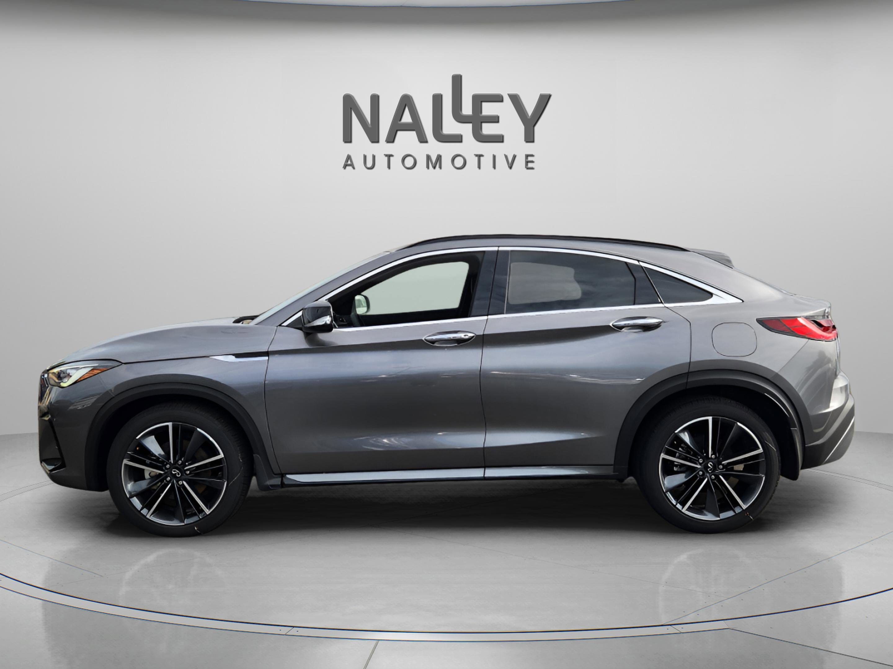 New 2025 INFINITI QX55 Luxe w/ Cargo Package image 2
