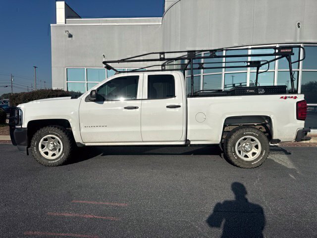 Used 2019 Chevrolet Silverado 1500 W/T w/ WT Convenience Package AWD/4WD image 11