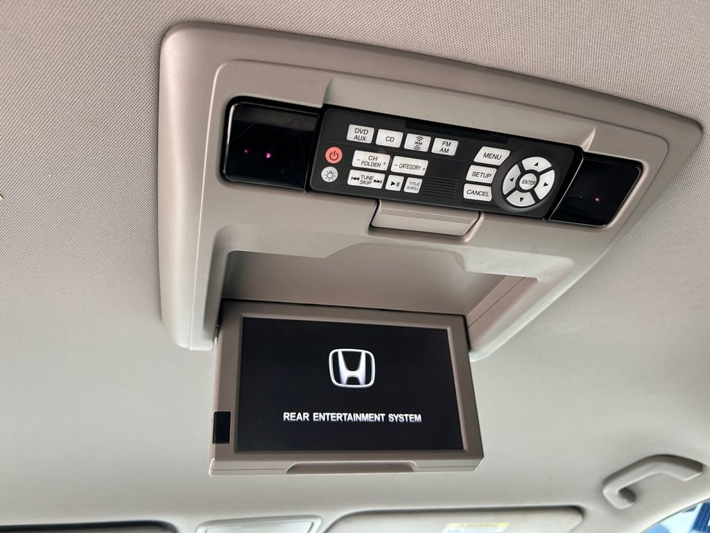 Used 2016 Honda Odyssey SE image 32