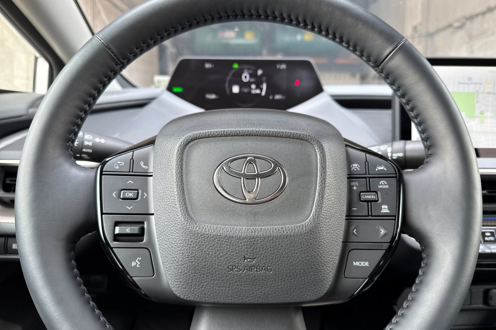 Used 2026 Toyota Prius XLE AWD/4WD image 24