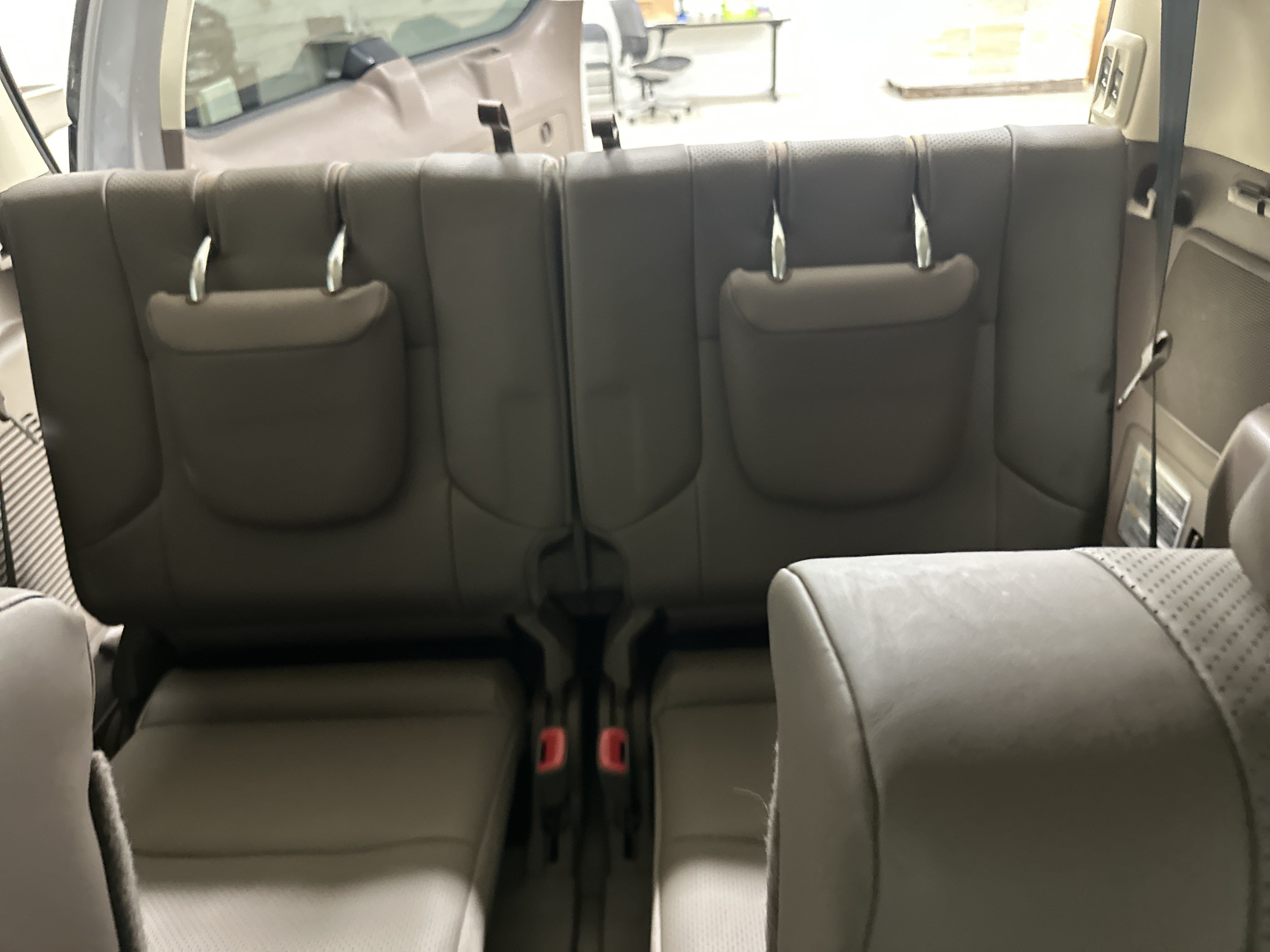 Used 2019 Lexus GX 460 Luxury AWD/4WD image 32