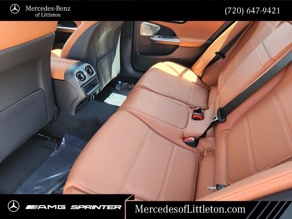 New 2026 Mercedes-Benz C 300 4MATIC Sedan image 29