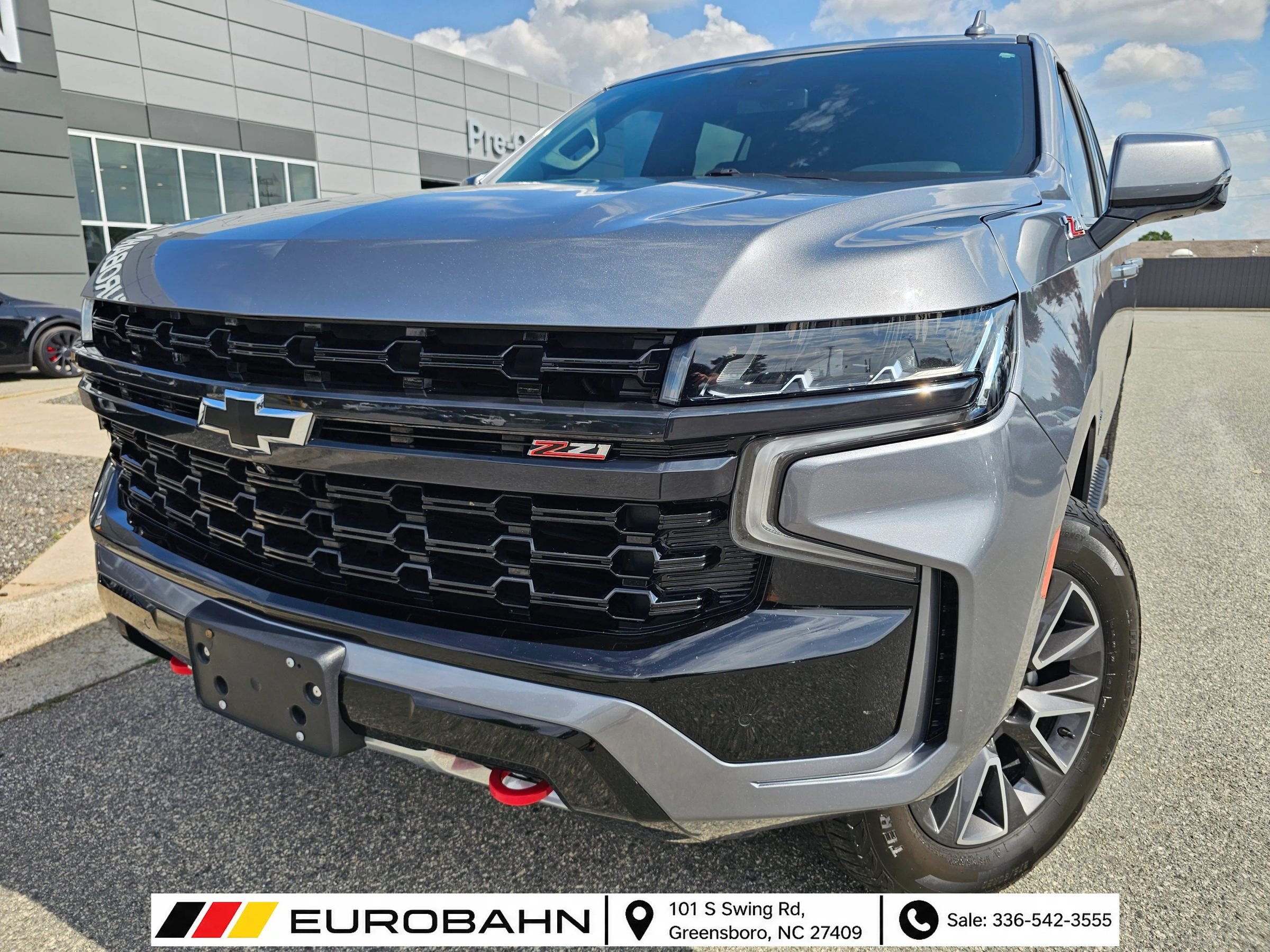 Used 2022 Chevrolet Tahoe Z71 w/ Z71 Off-Road Package AWD/4WD image 1